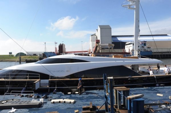 S/Y TWIZZLE -  Mizzen Mast Photo Credit Sailing yacht Twizzle