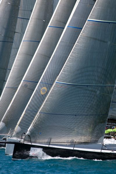2009 Hamilton Island Race Week Photo Credit Andrea Francolini
