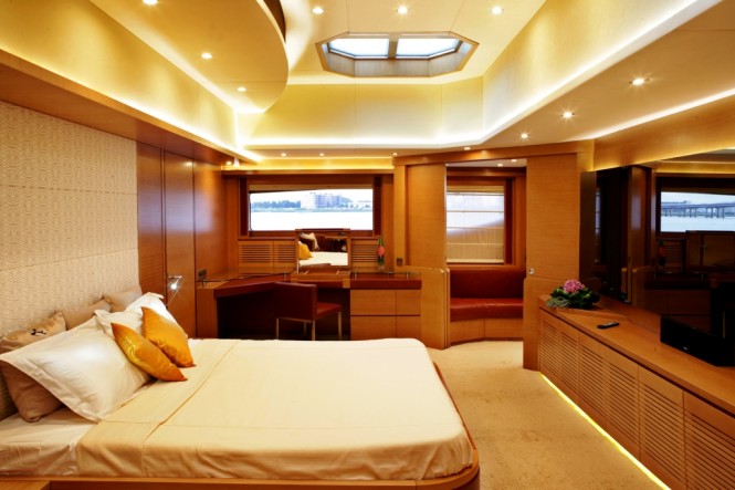 IAG127 Superyacht PRIMADONNA Master Cabin - Photo Credit IAG Yachts 