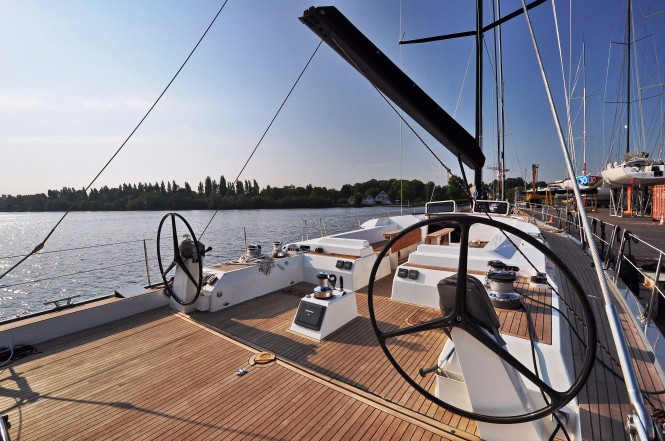 Luxury Futuna 70 sailing yacht ICHTUS On Deck