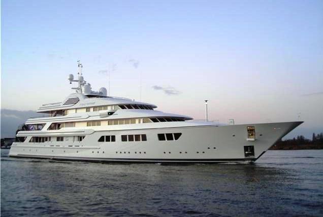 The Musashi yacht was built by De Vries Makkum and here is the Feadship XL Motor Yacht Ocean Victory which is the  first hull in that line