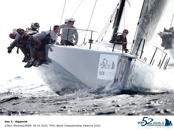 09 10 2010, TP52 World Championship Valencia 2010 © Nico MartinezWSM..