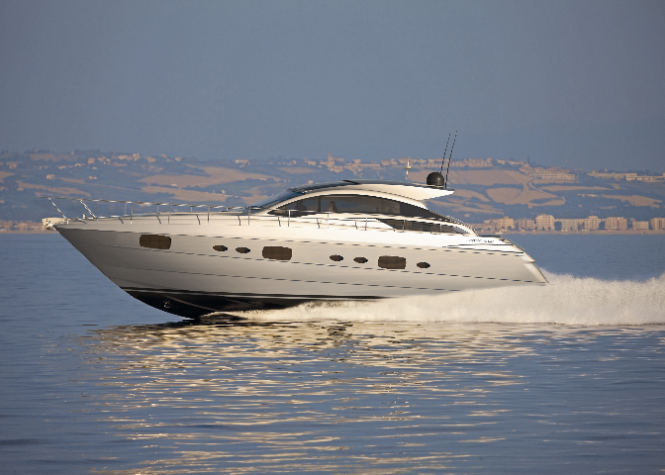Pershing 58 - Credit Ferretti Group