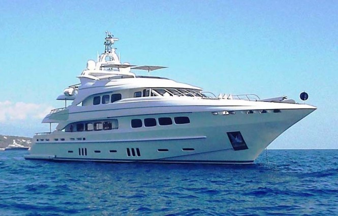 Superyacht Latitude by Acico Yachts 