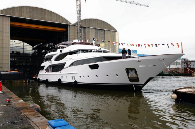 Benetti launches First Crystal 140′ superyacht