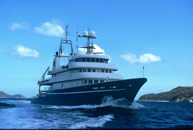 Motor yacht Golden Shadow - Credit Golden Shadow