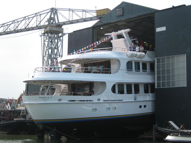 44.9m Hakvoort motor yacht PAMELA V by Diana Yacht Design launched by Hakvoort  - Photo By Arlinde