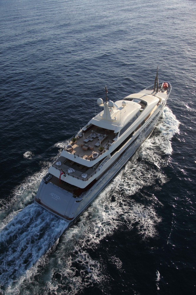 Superyacht Azteca
