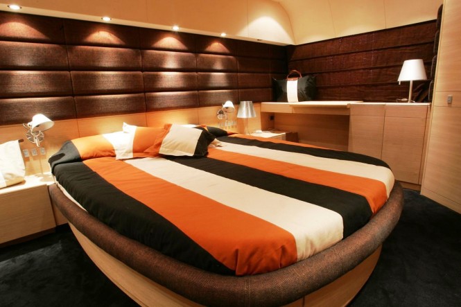 AICON 72 - Master Bed