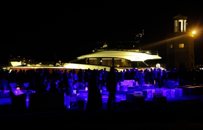 Monte Carlo Yachts 76