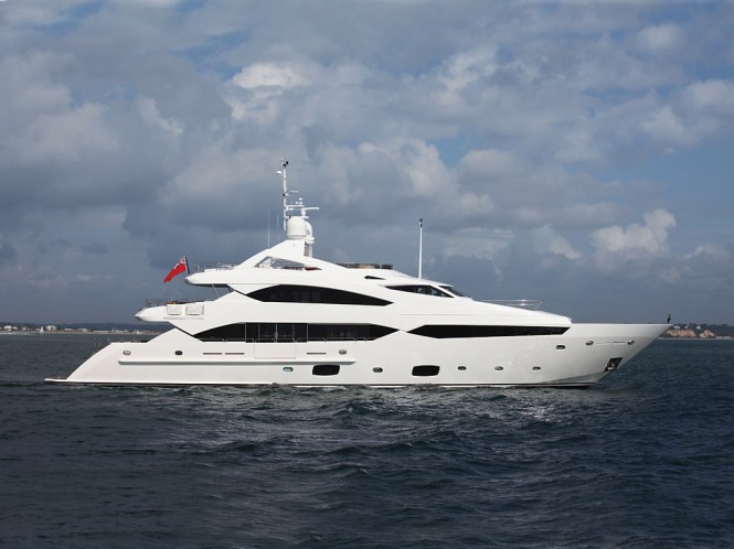 Yacht Jelana - a Sunseeker 40m