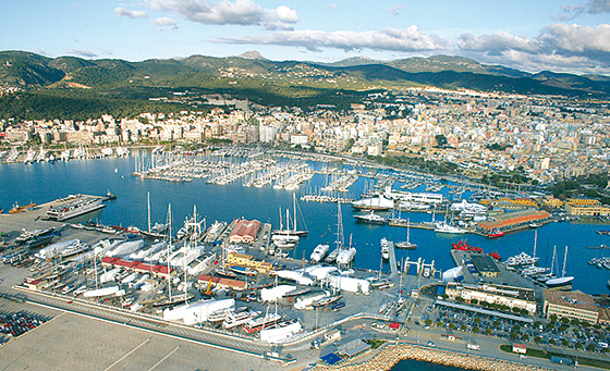 Pure Superyacht Refit completes 8 month refit on 47m motor yacht - Pure STP Shipyard Spain