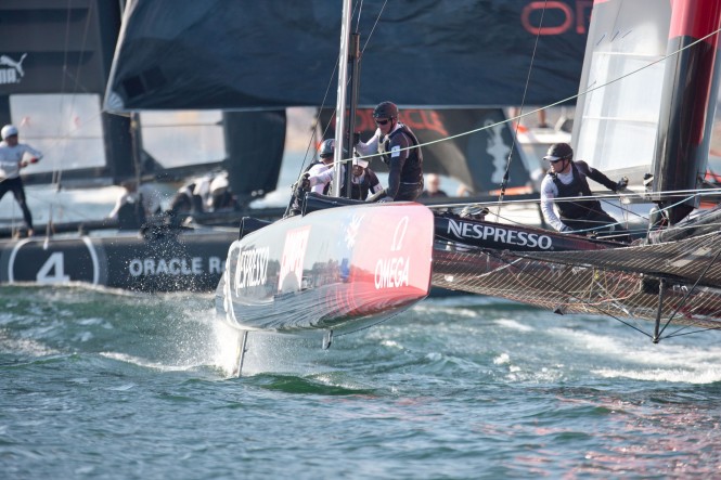 Top teams tangle in Cascais on first day of match racing championship Cascais, Portugal, 10-08-2011. © ACEA (2011) Photo G. Martin-Raget