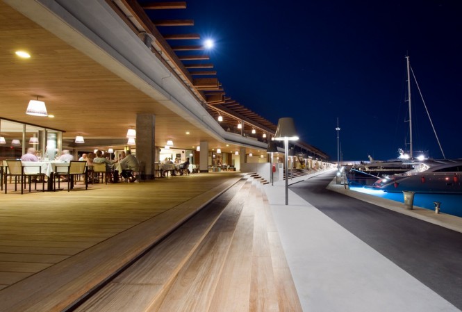 Port Adriano commercial area