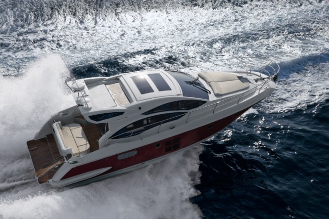 Motor yacht Azimut 40