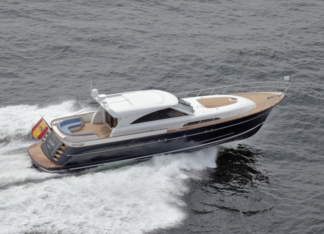 Mulder 68 convertible yacht