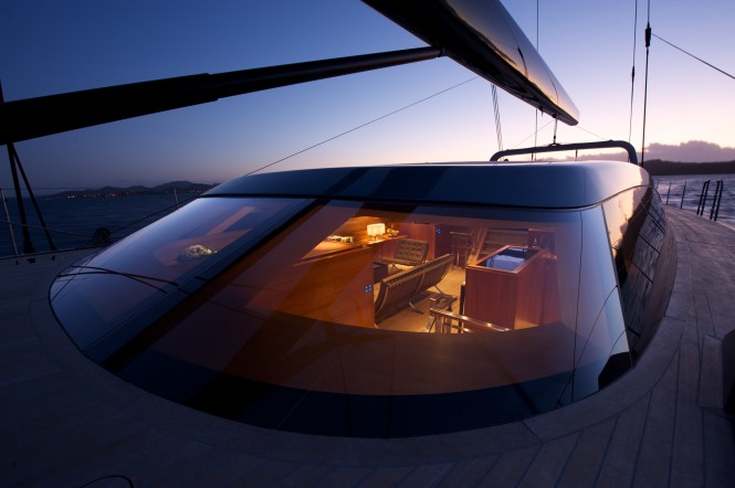 Beautiful sailing charter yacht Sarissa - Photo Tom Nitsch