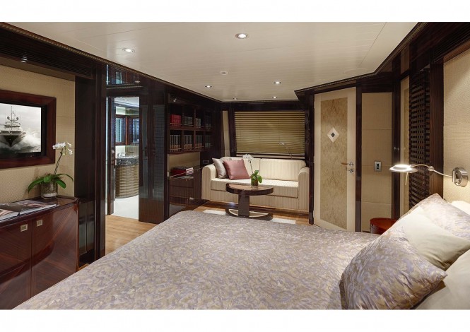 Superyacht Columbus 146 of 44.50 metres - Master suite by Donald Starkey Design