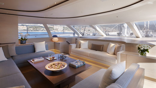Twizzle superyacht´s salon