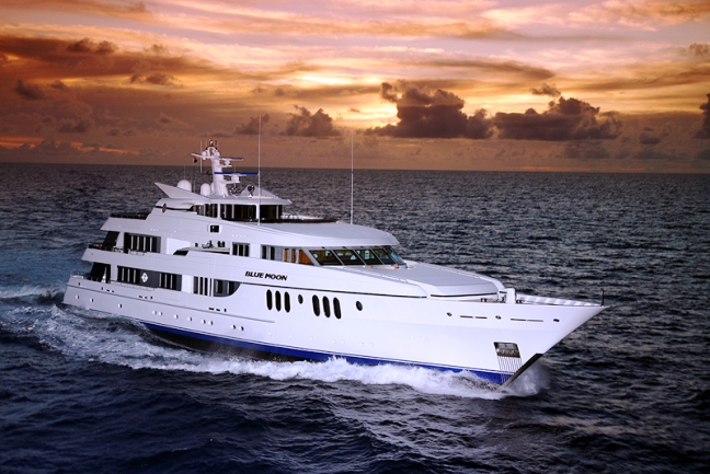 Yacht Blue Moon -  Caribbean Charter Special