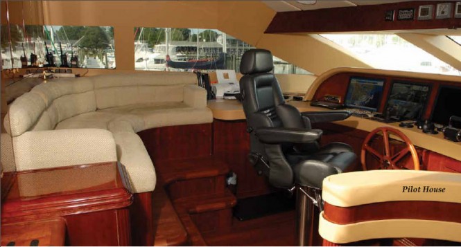 110´ Westship Super Yacht Prestige Lady