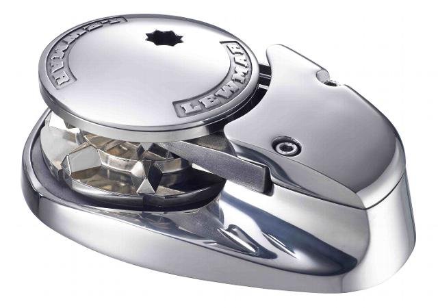 Lewmar V700G Windlass