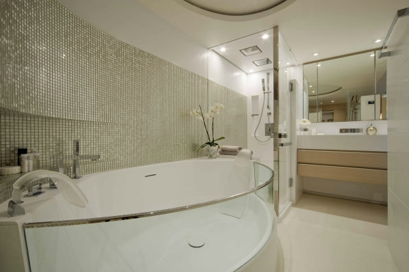 CRN Darlings Danama Superyacht