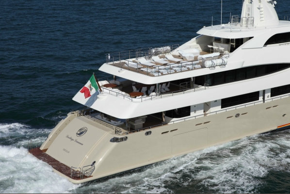 CRN Darlings Danama Superyacht´s Decks