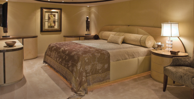 Luxury Superyacht Triumphant Lady - Master Suite