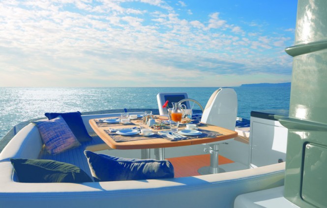 Magellano 50 Yacht Flybridge