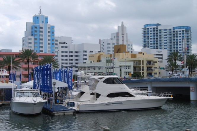 The Riviera display is in a prime location adjacent to Ramp 34