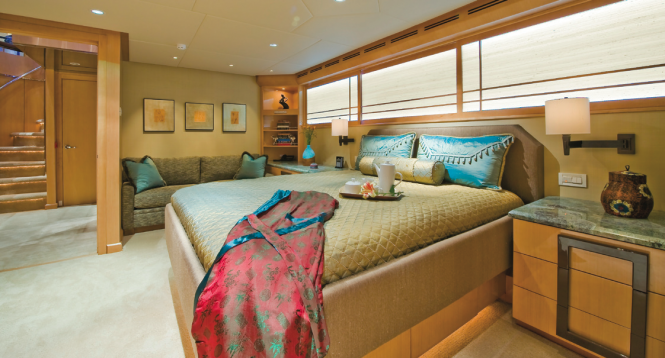 Triumphant Lady motor yacht - Double Stateroom