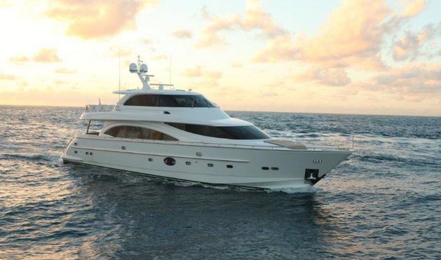 Horizon E88 motor yacht Arabella II