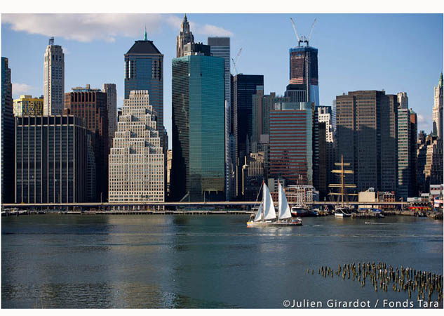 Sailing yacht Tara arriving in NYC