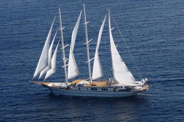 57m sailing yacht MONTIGNE