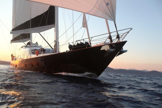 Esen Superyacht Glorious