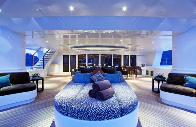 HEMISPHERE Superyacht - Sundeck