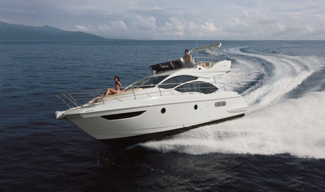 Azimut 40 yacht