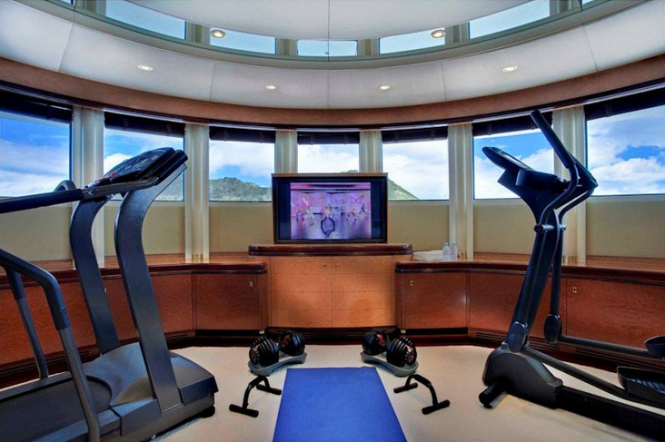 FOUR ACES Yacht by Benetti - Gymnasium