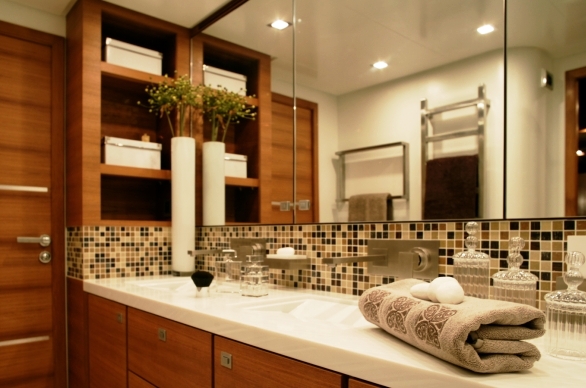 Mayama superyacht -  Bathroom