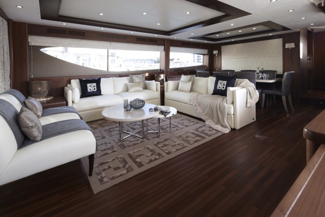 Motor Yacht Fendi Casa 85 Saloon