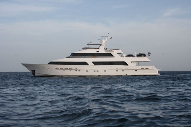 Newly refitted luxury yacht No Comment