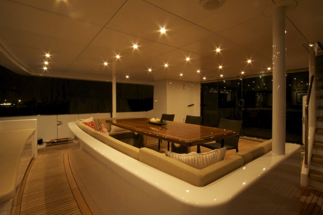 The luxury motor yacht No Comment (ex Tropic C)