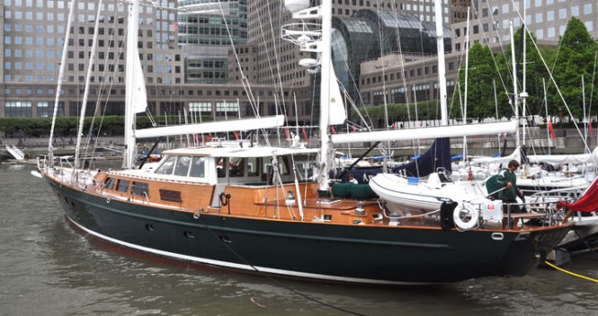 110ft Palmer Johnson superyacht Keewaydin in NYC
