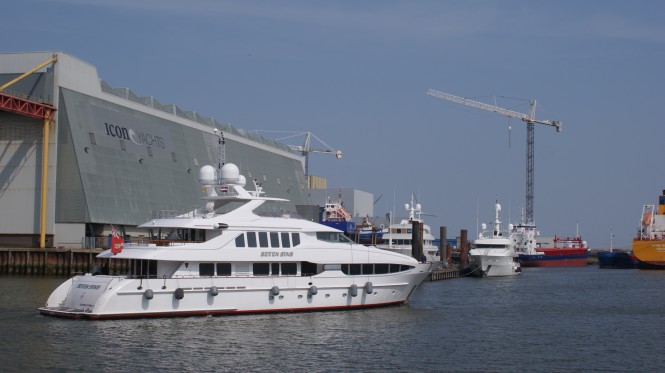 41m Heesen charter yacht Seven Sins arriving at Icon Yachts