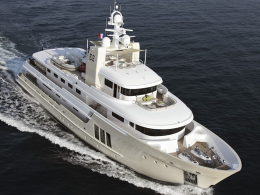 42.09m charter yacht E&E by Cizgi Yacht