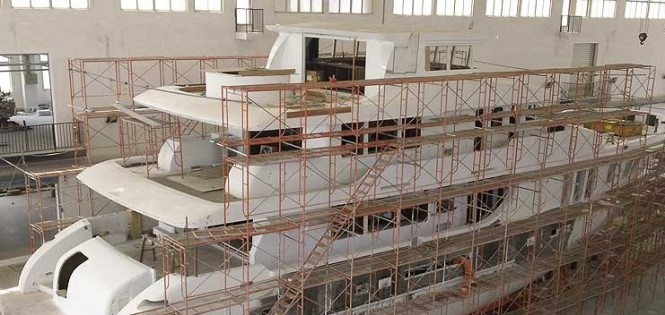 Aurora superyacht is ready for window installation