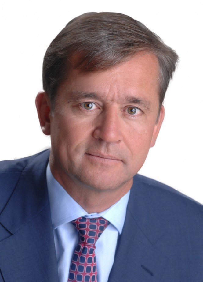 Dr Michael Haidinger