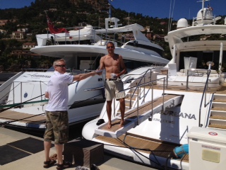 Steve Crowe MD of Yachting Pages hand distributing the latest directory