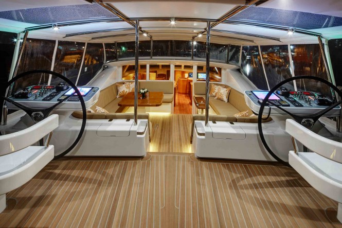 Superyacht Antares III Cockpit